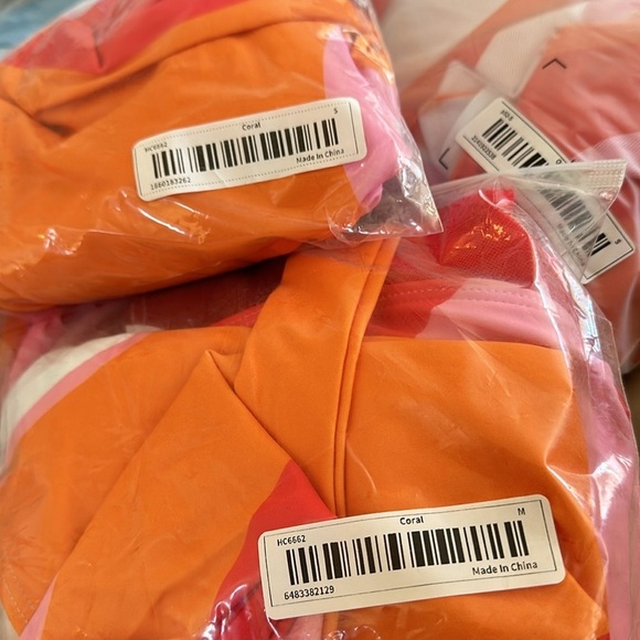 One Piece Swimsuit with Coordinating Wrap Skirt Coverup NWT - Picture 5 of 10